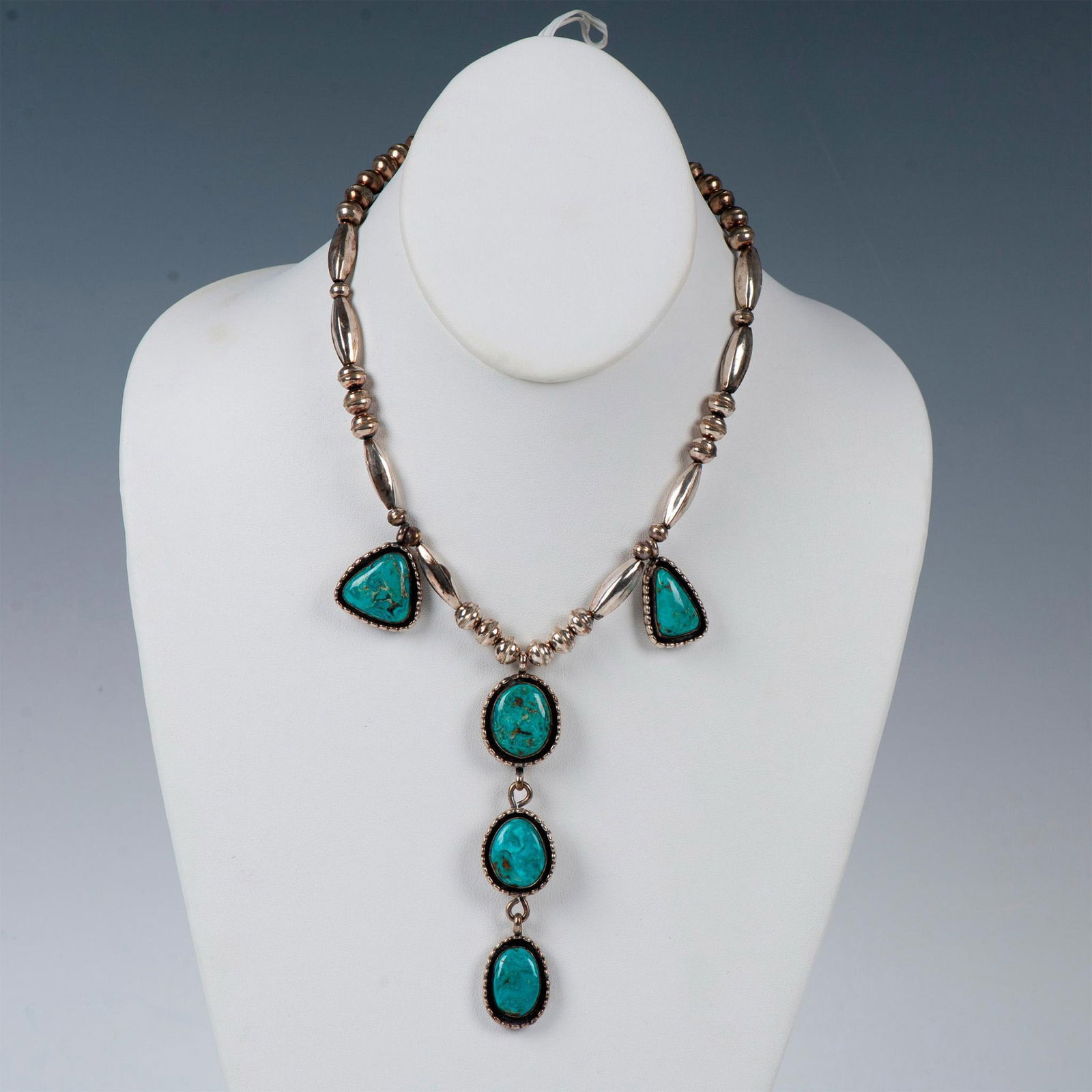 Pretty Native American Sterling Silver & Turquoise Necklace (1 of 4)