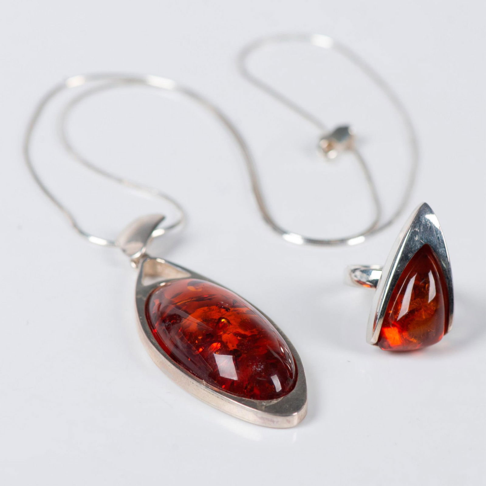 Bold Sterling Silver and Amber Necklace and Ring (1 of 8)