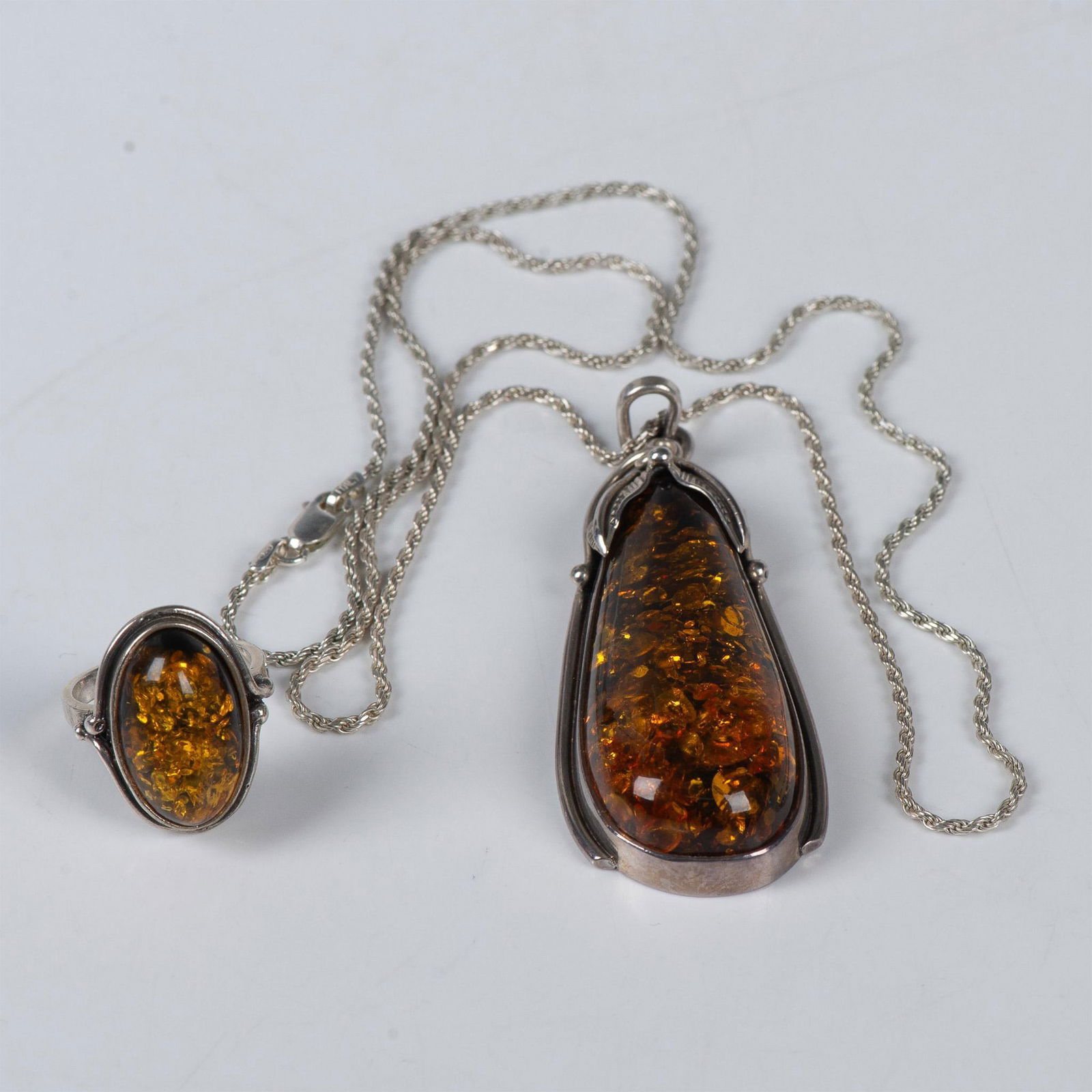 Gorgeous Sterling Silver and Amber Necklace and Ring (1 of 10)