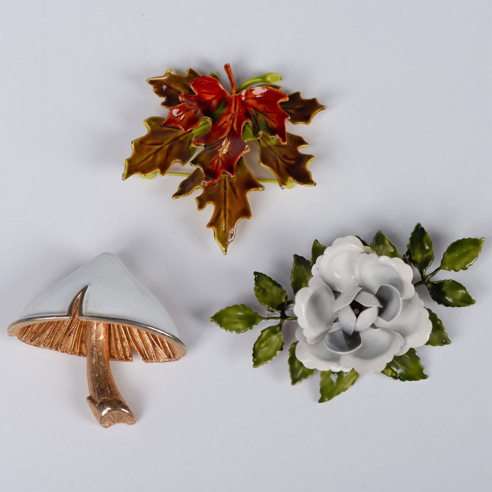 3pc Enamel Brooches (1 of 5)