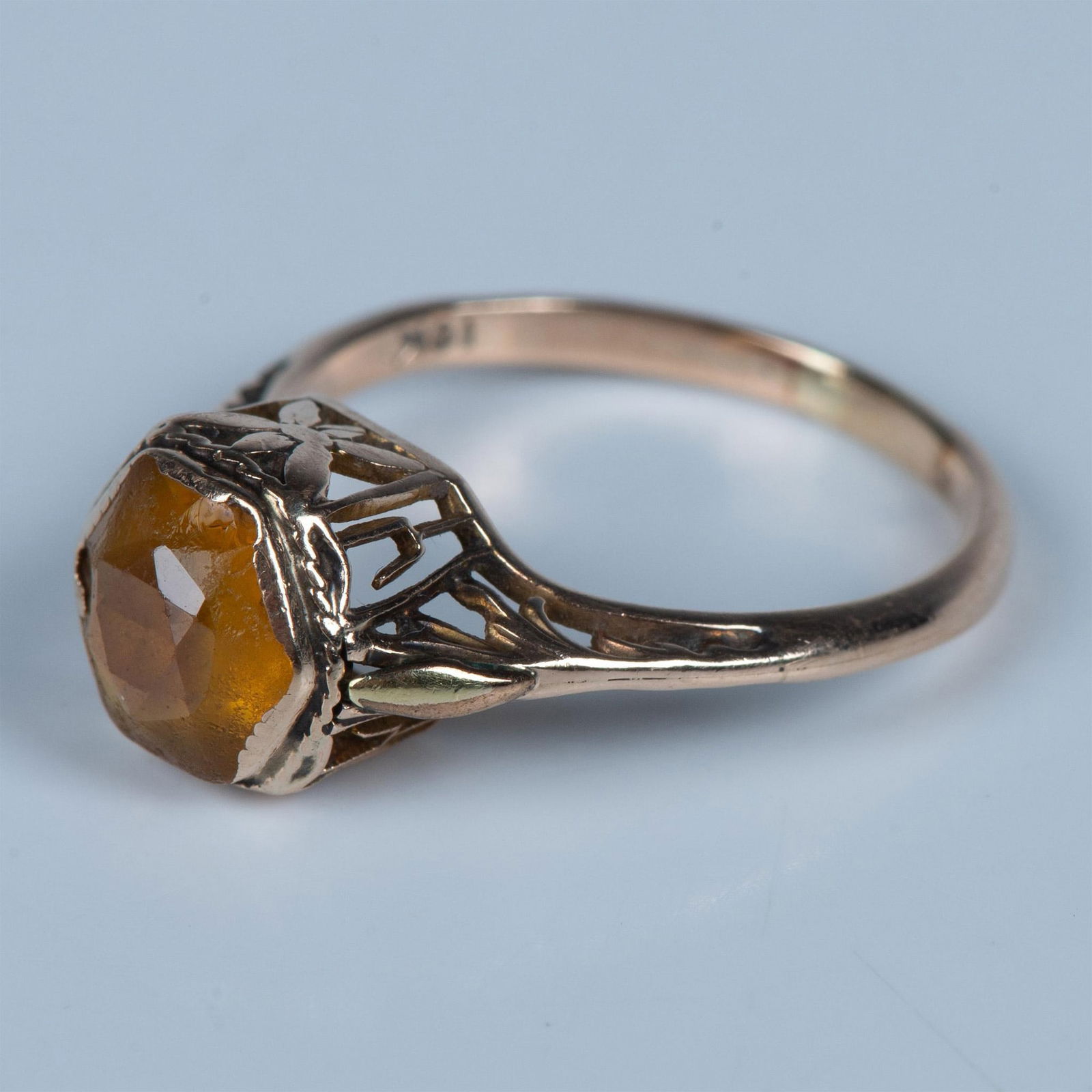 Vintage 10K Yellow Gold & Citrine Ring (1 of 5)