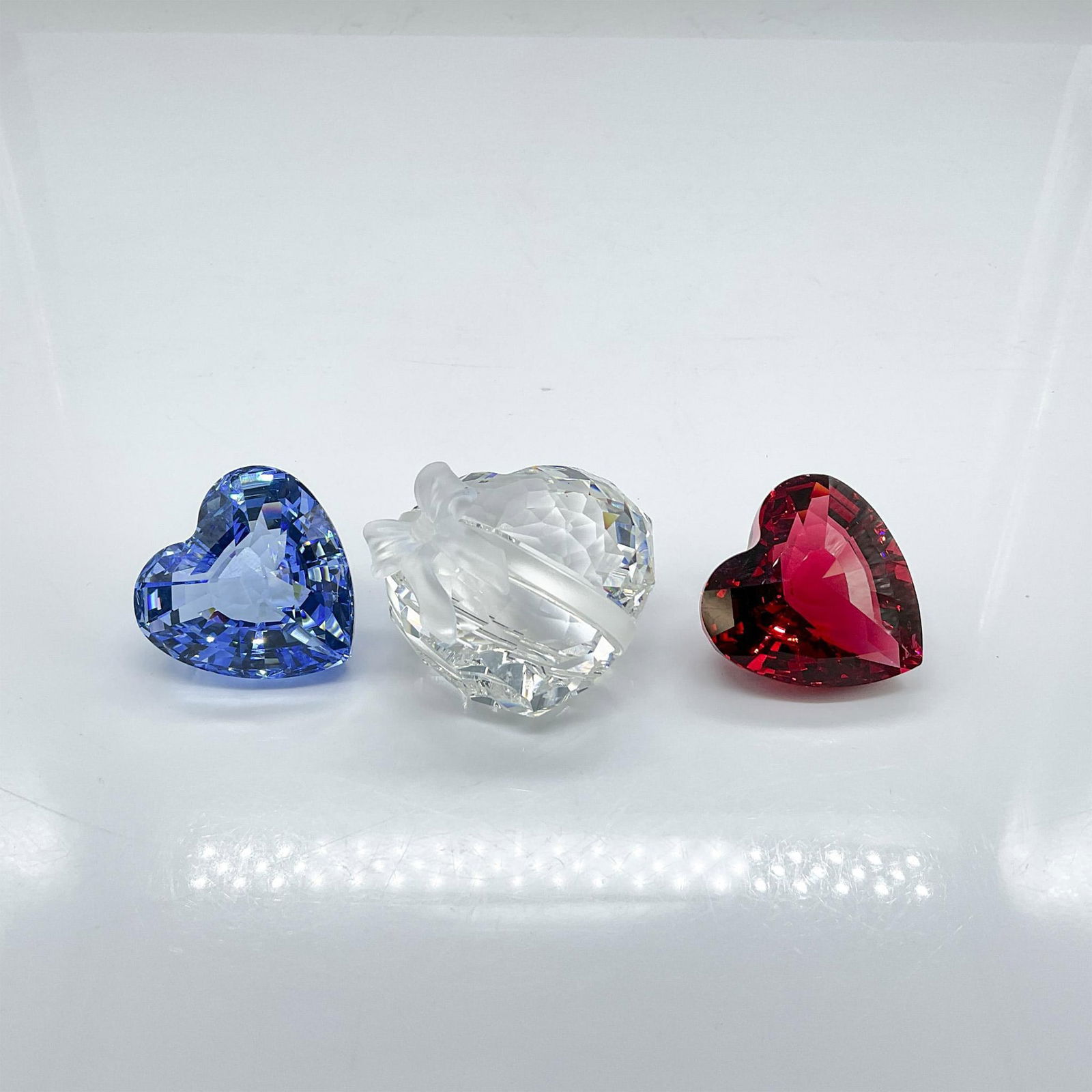 3pc Swarovski Crystal Heart Paperweights (1 of 2)