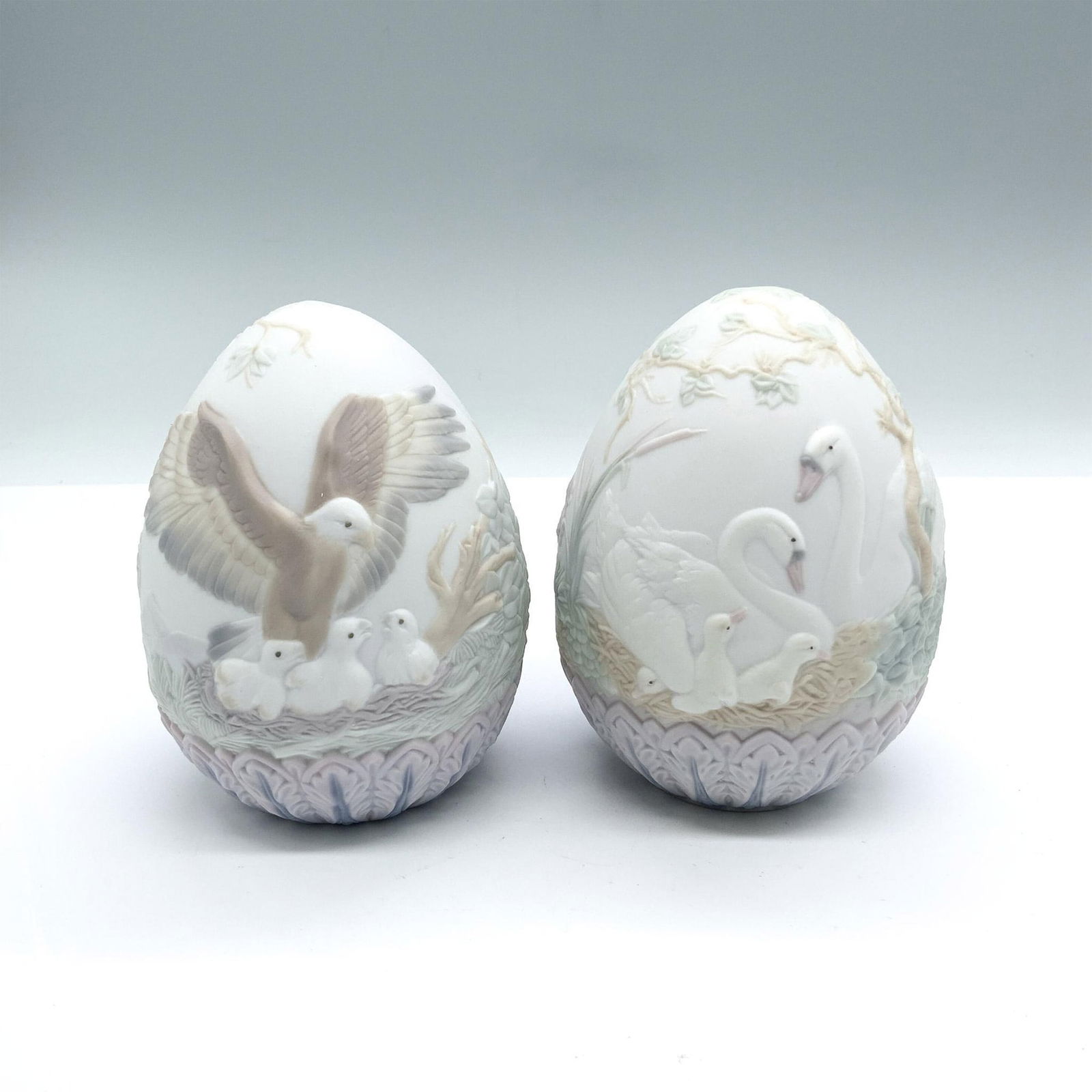 2pc Lladro Porcelain 1994 & 1997 Limited Ed. Decorative Eggs (1 of 4)