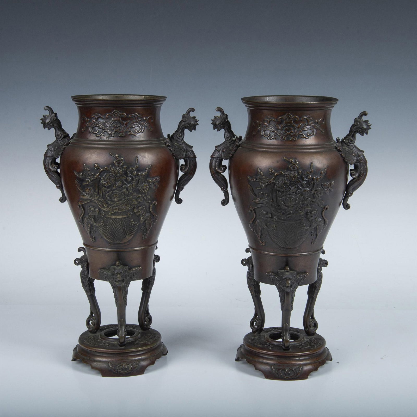 Pair of Antique Japanese Bronze Urns with Griffins Designs (1 of 7)