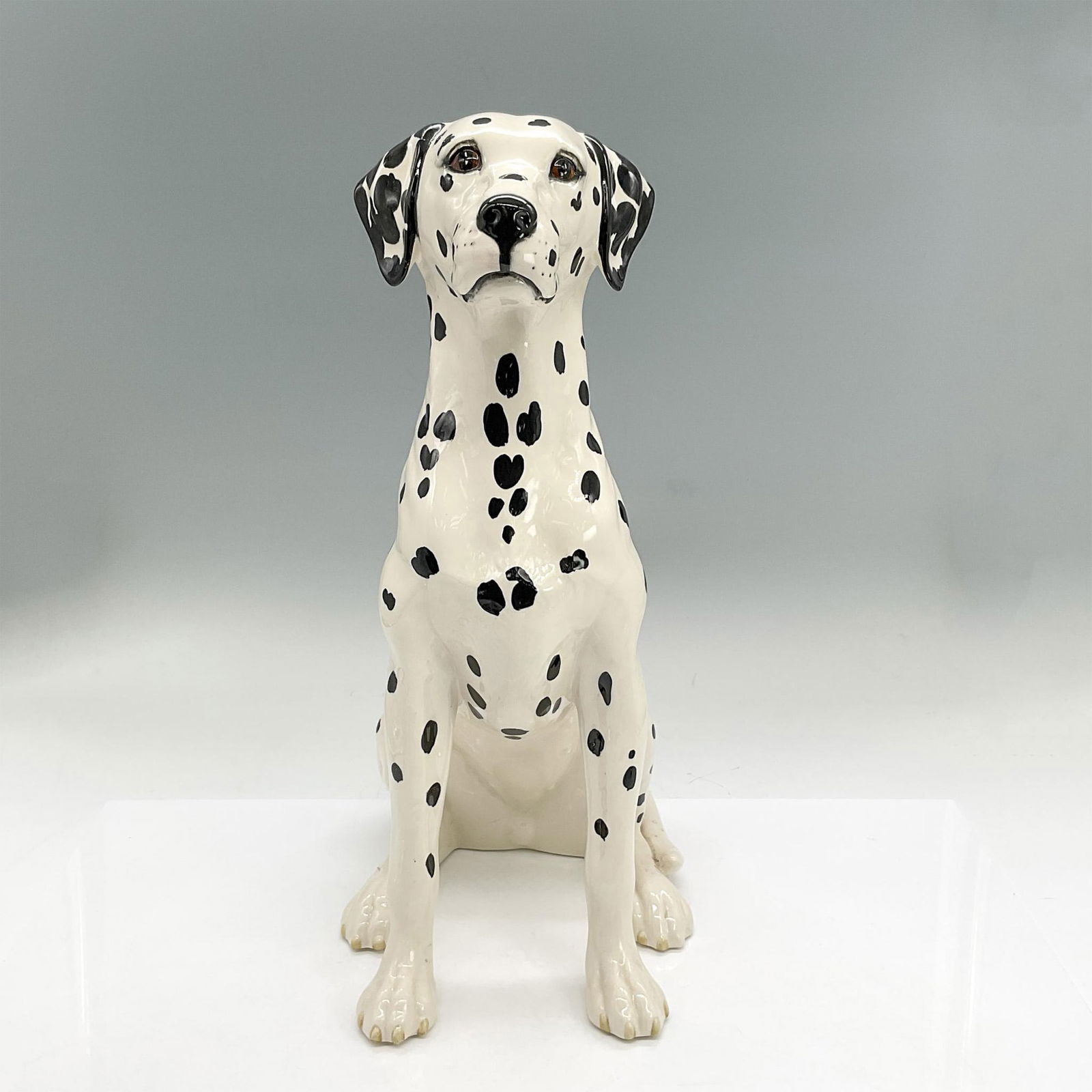 Royal Doulton Figurine, Dalmatian Sitting DA85, Large (1 of 4)