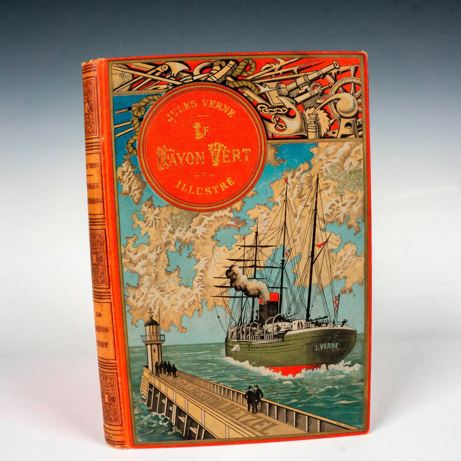 Jules Verne, Le Rayon Vert , Au Steamer Red Macaron (1 of 4)