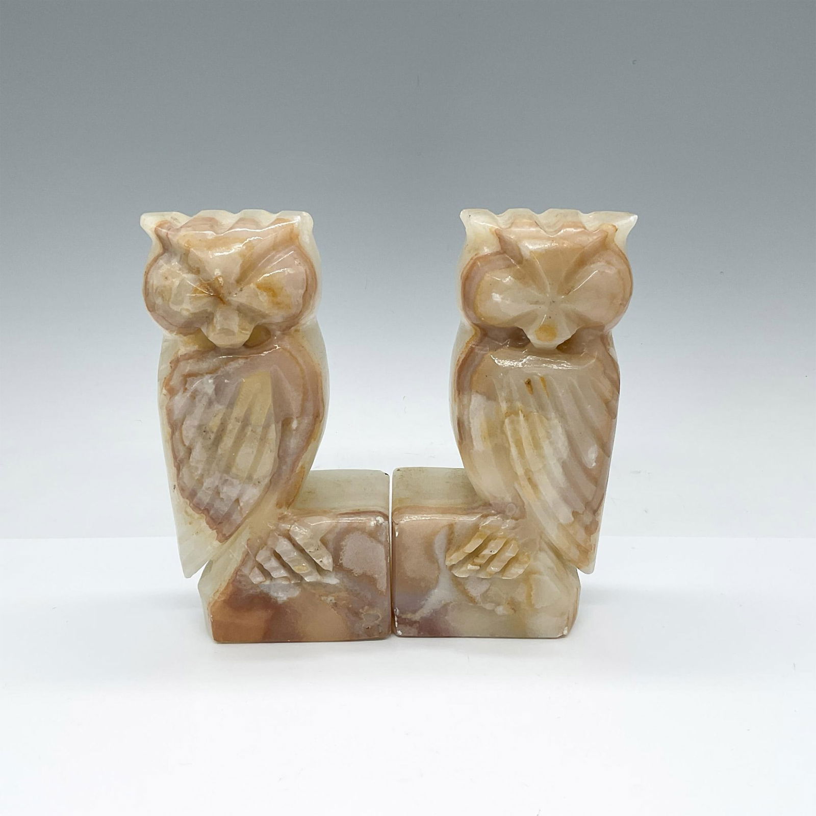 Pair of Vintage Stone Carved Owl Bookends (1 of 3)