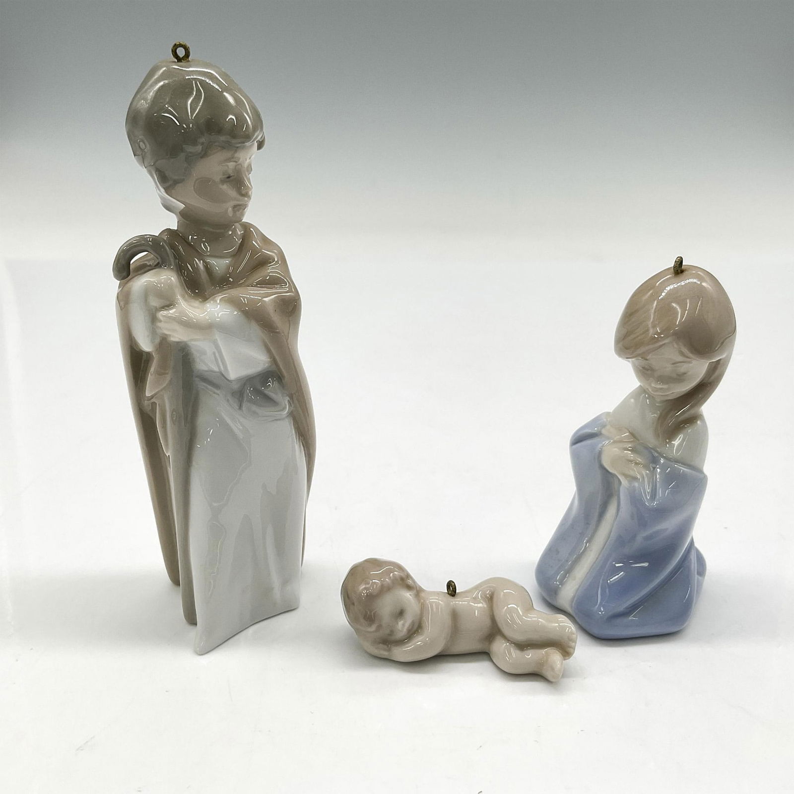 3pc Lladro Porcelain Ornaments, Mini Holy Family 1005657 (1 of 3)