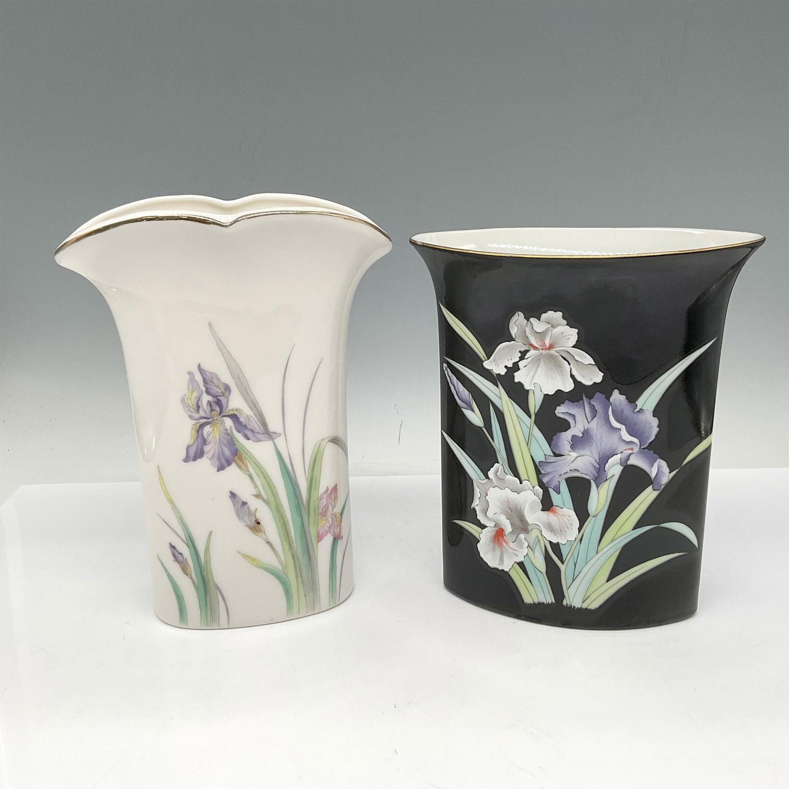 2pc Fuji and Yamaji Porcelain Vases, Iris (1 of 4)