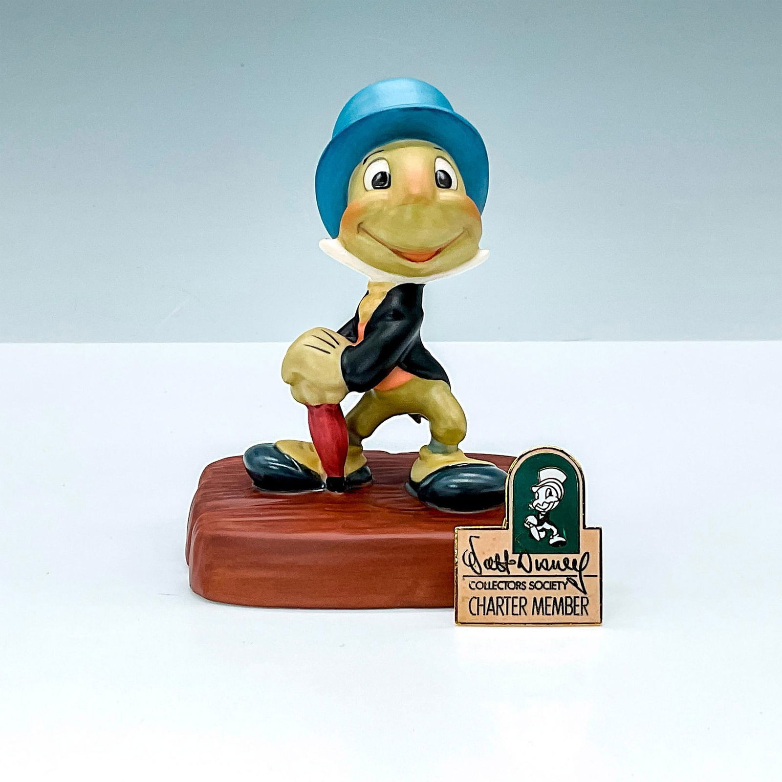 2pc Walt Disney Classic Collection Figurine, Jiminy & Pin (1 of 3)