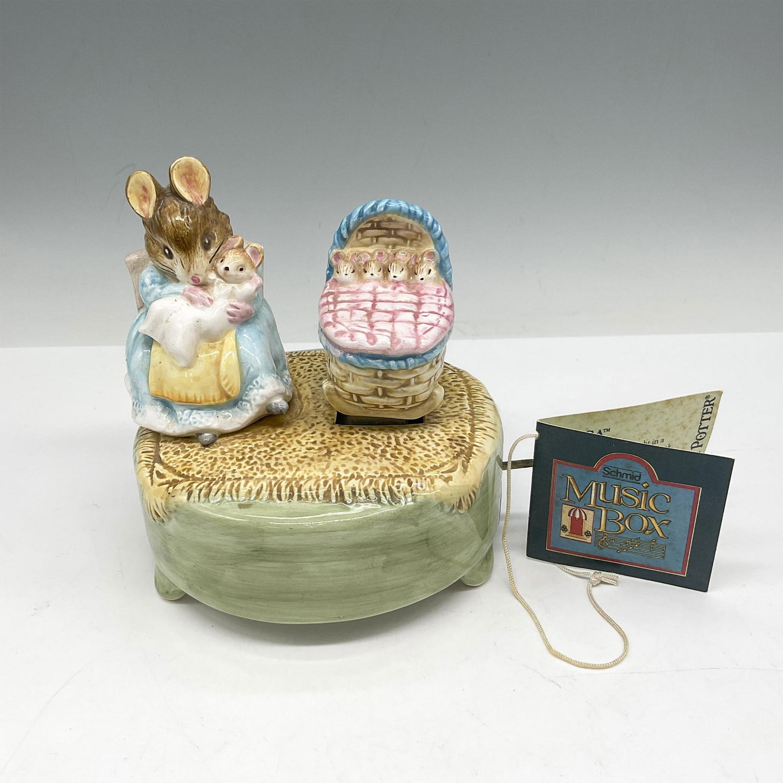 Beatrix Potter Porcelain Music Box, Hunca Munca (1 of 3)
