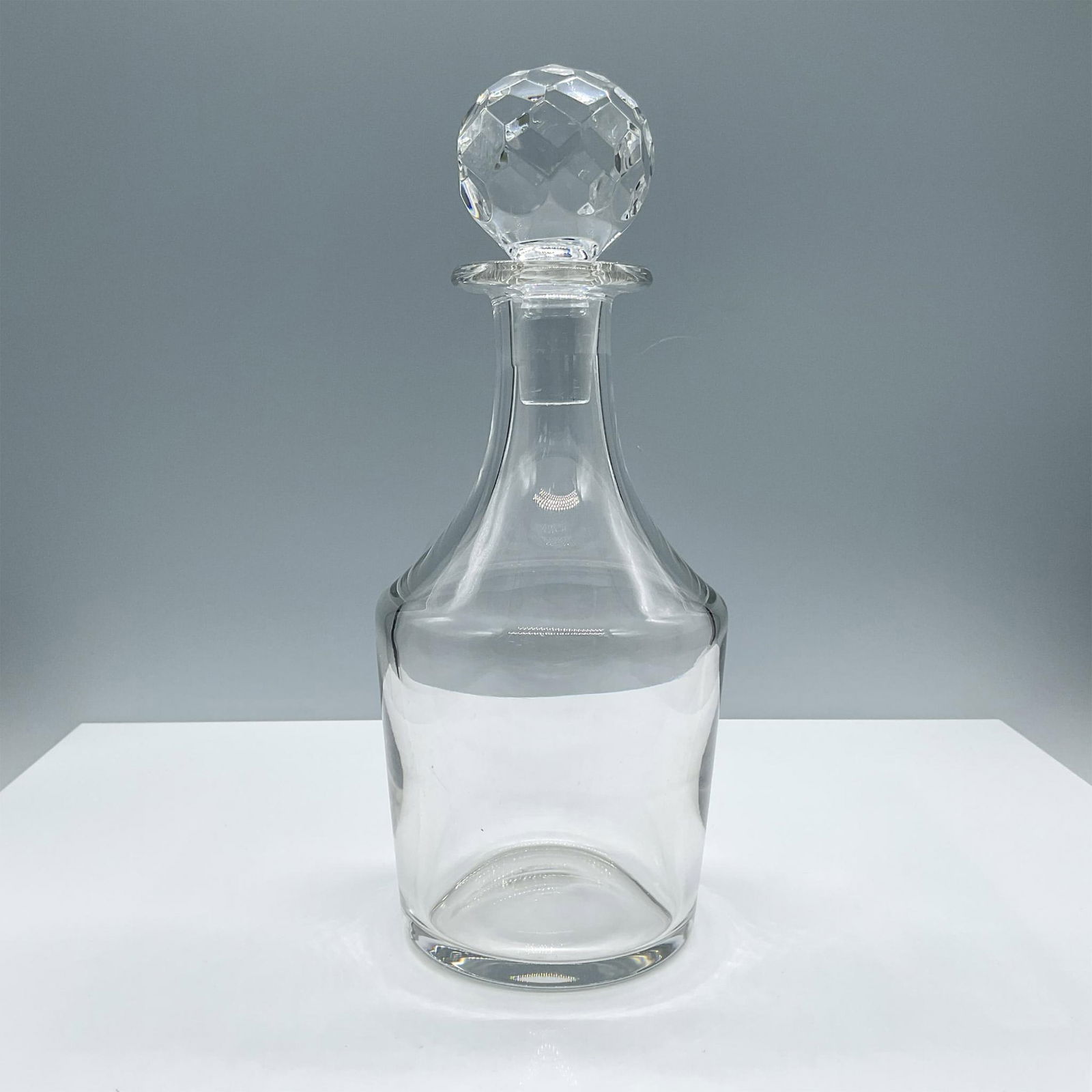 Baccarat Crystal Whiskey Decanter with Stopper, Embassy (1 of 4)