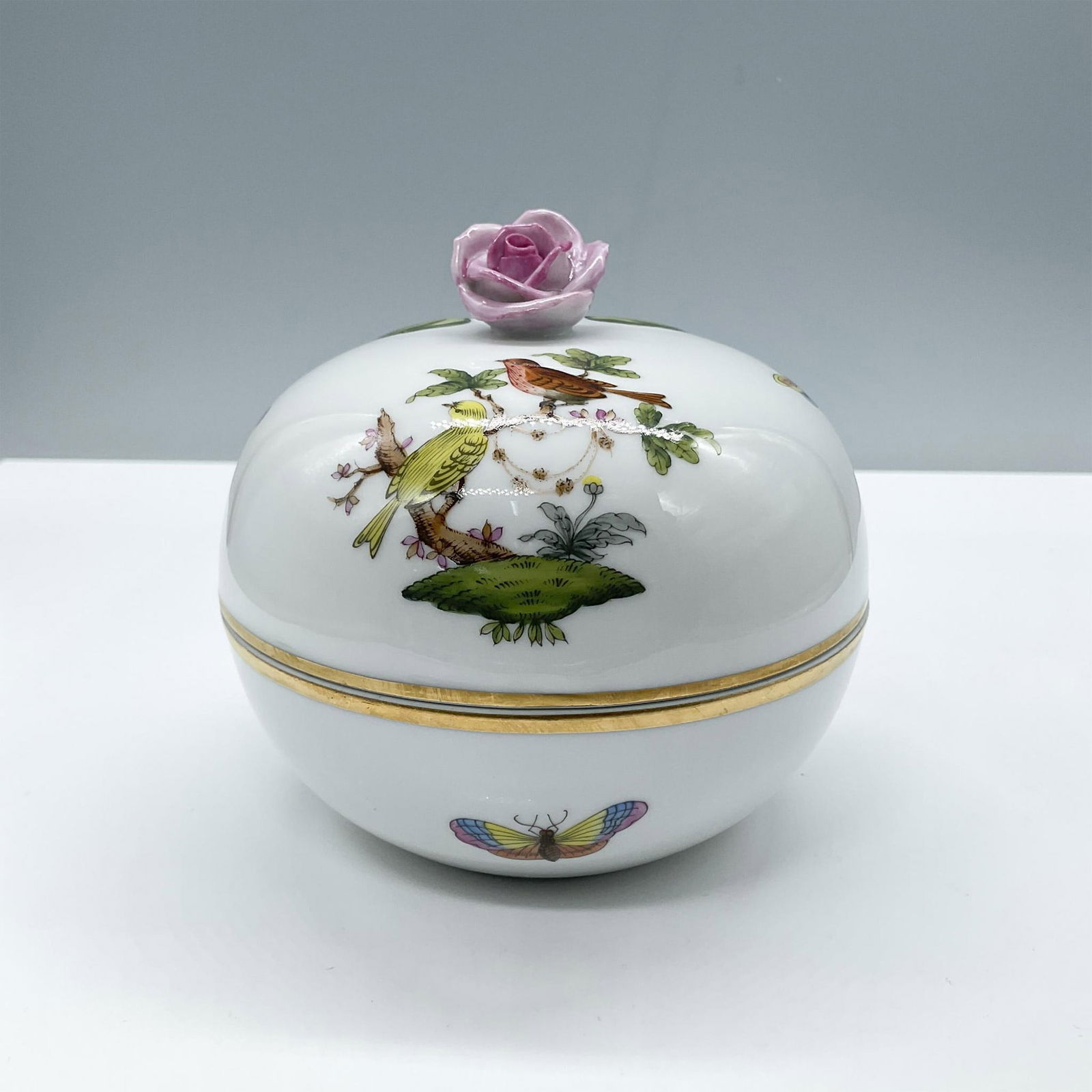 Herend Porcelain Covered Sugar, Rothschild Bird (1 of 4)