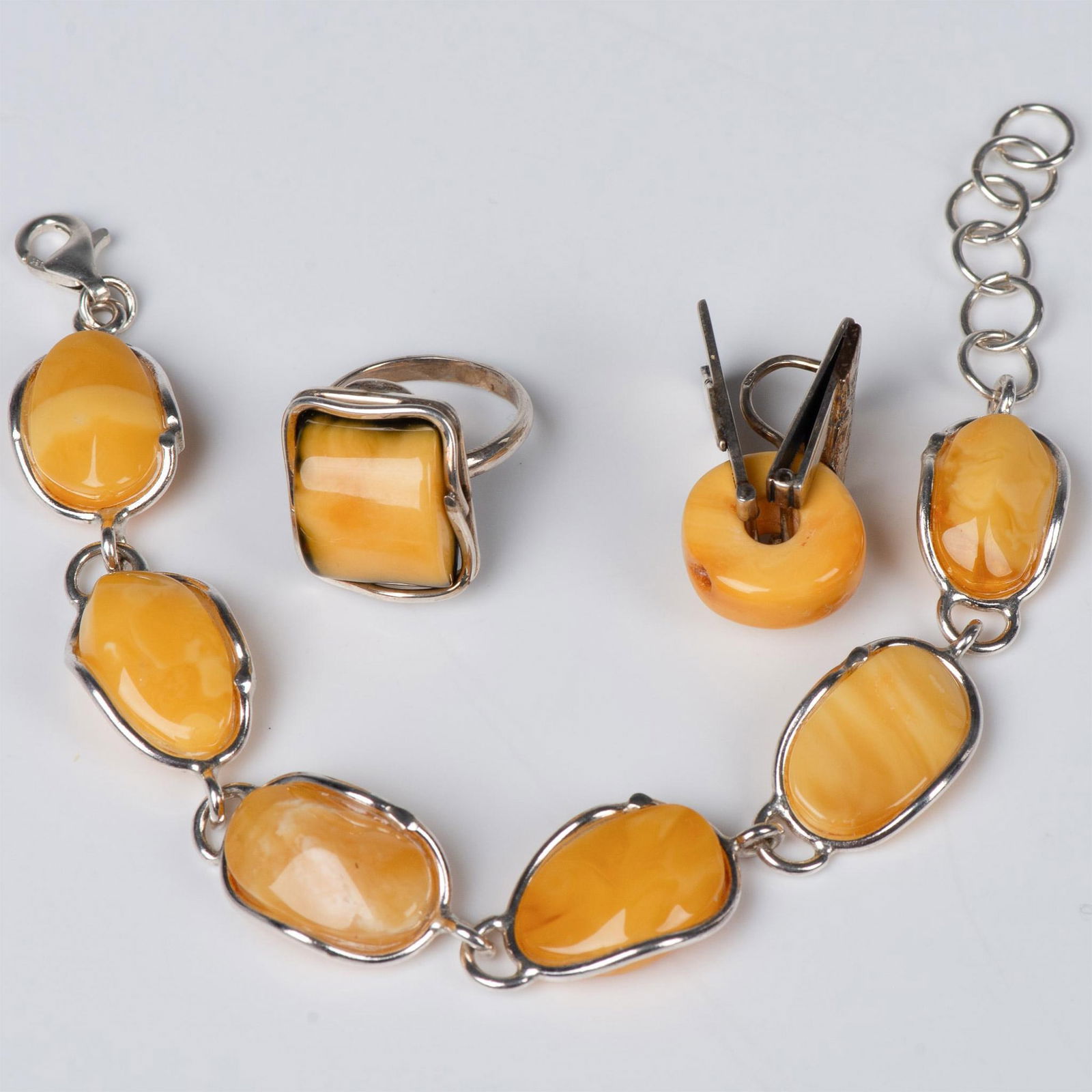 3pc Sterling Silver and Amber Bracelet, Ring & Pendant (1 of 6)