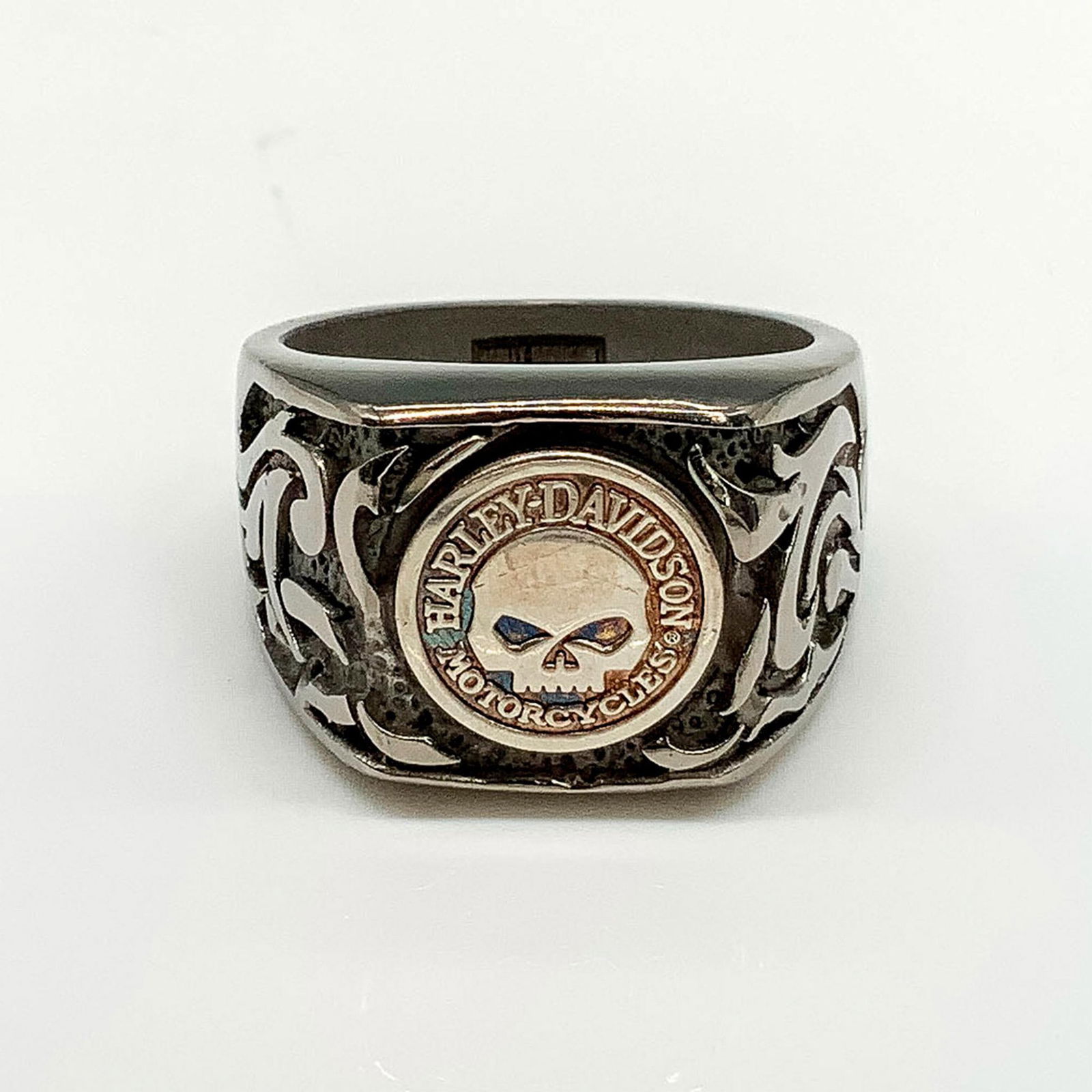 Harley Davidson Titanium & Sterling Silver Skull Biker Ring (1 of 3)