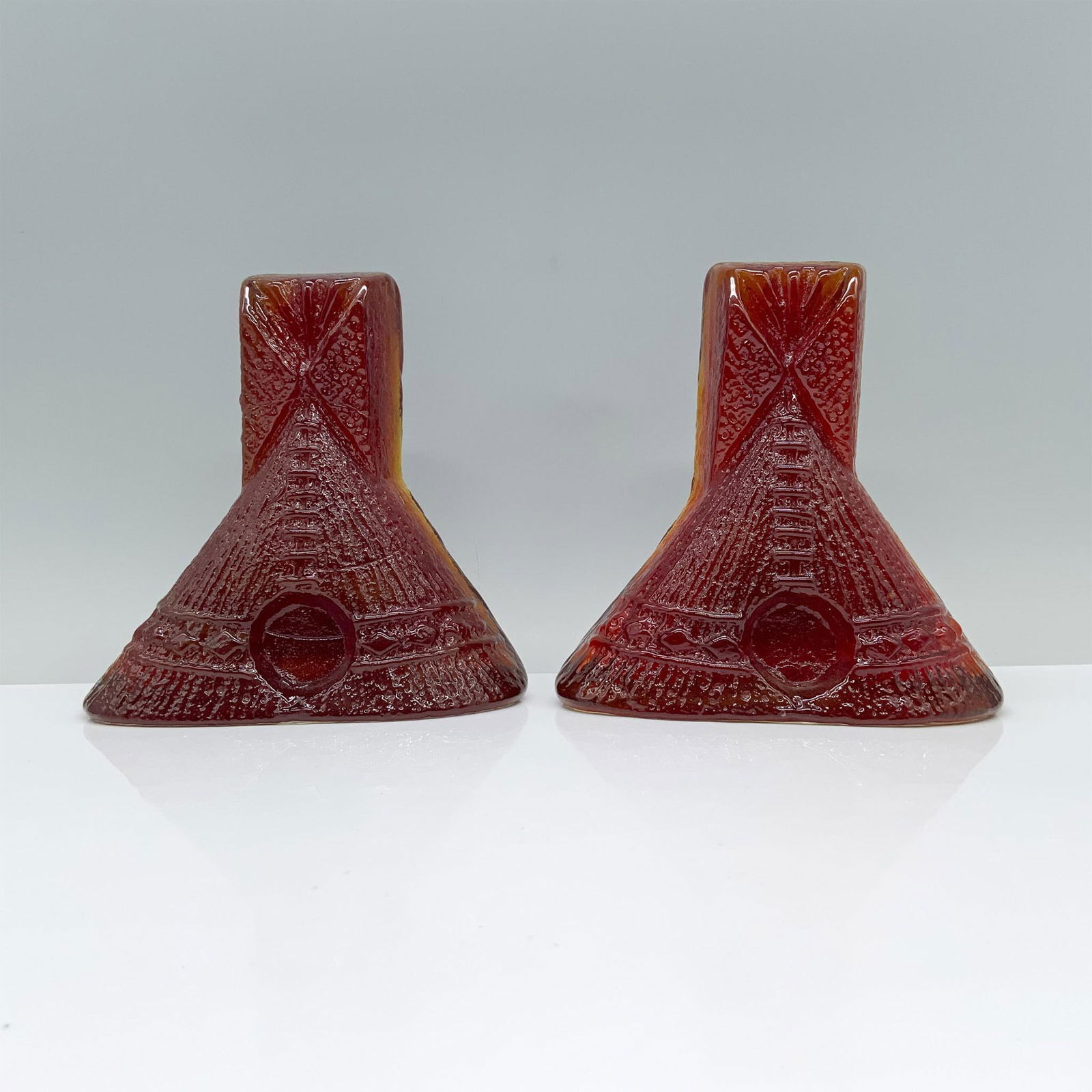 2pc Art Glass Teepee Bookends (1 of 3)