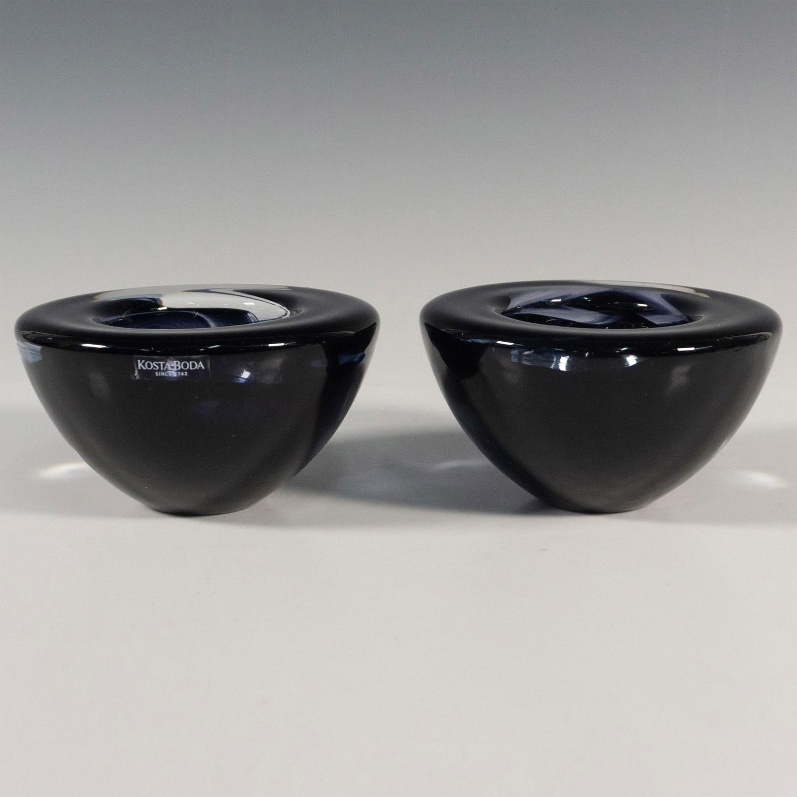 Pair of Kosta Boda by Anna Ehrner Candle Holders, Atoll (1 of 3)