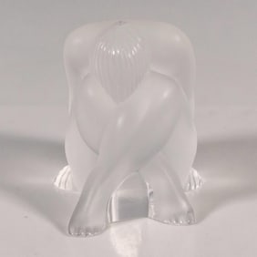 Lalique Crystal Figurine, Nu Assis
