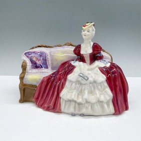 Belle o' the Ball - HN1997 - Royal Doulton Figurine