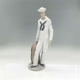 On Shore Leave 1006654 - Lladro Porcelain Figurine