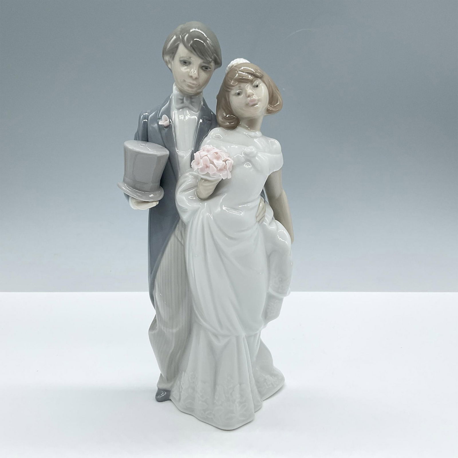 Wedding Bells 1006164 - Lladro Porcelain Figurine (1 of 3)