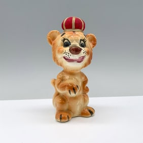 Vintage Davar Pin Cushion and Measuring Tape Figurine