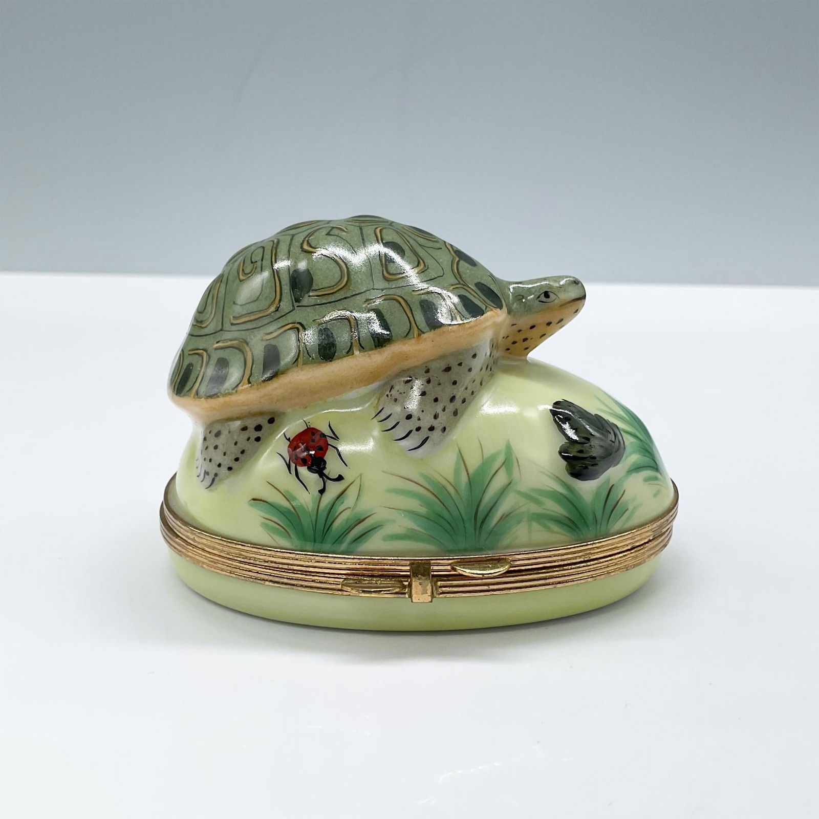 Rochard Limoges Treasure Box, Turtle (1 of 4)