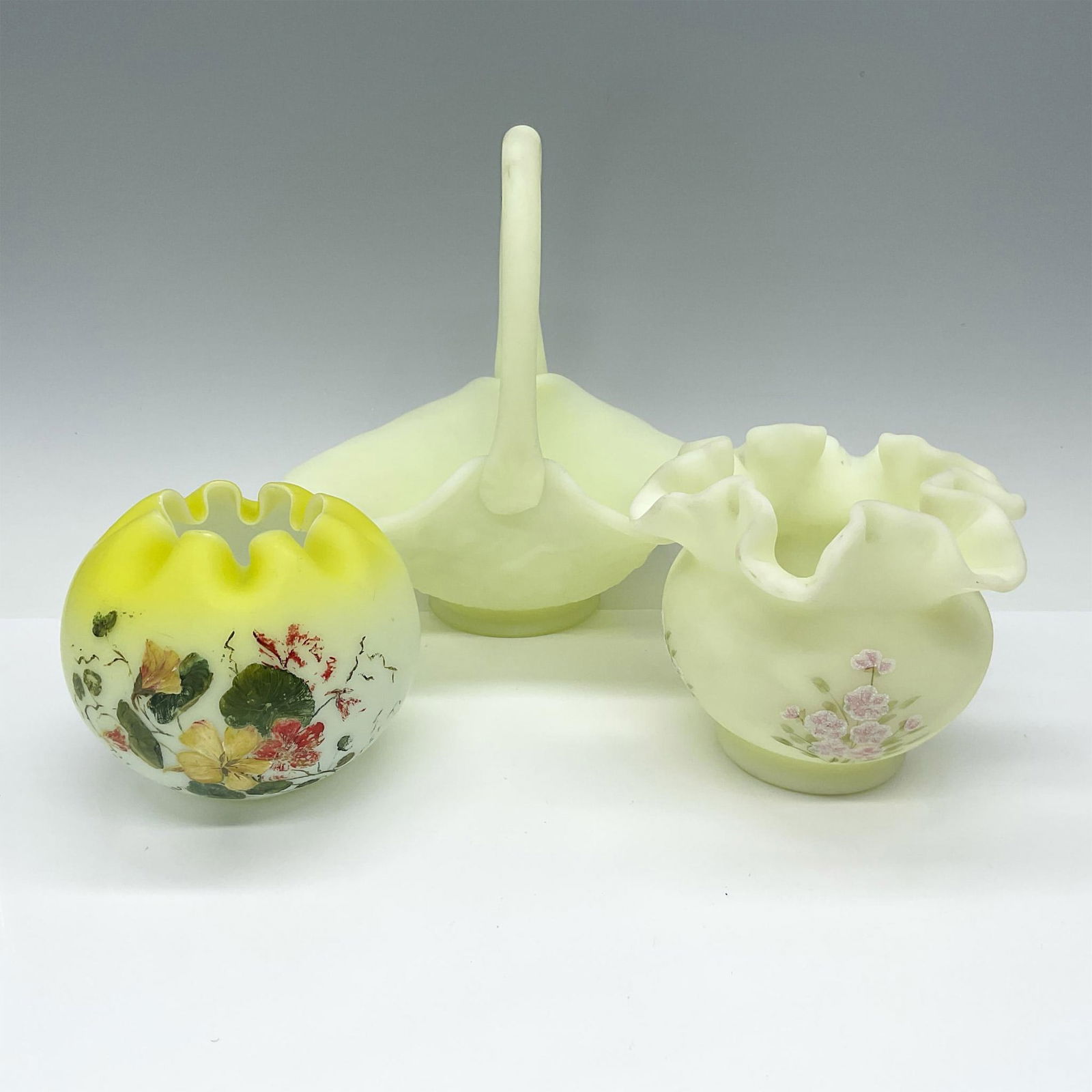 3pc Uranium and American Glass Grouping (1 of 4)