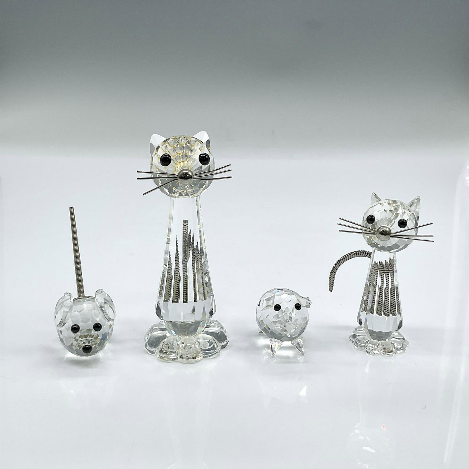 4pc Swarovski Crystal Figurines, Cats, Mouse and Pig (1 of 3)