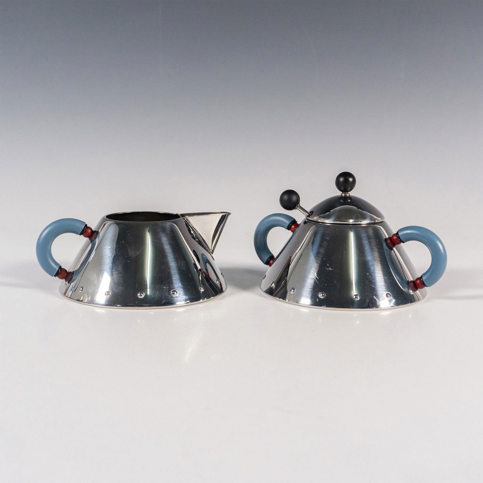 Alessi Lidded Sugar Pot with Spoon And Cream Jar Set (1 of 4)