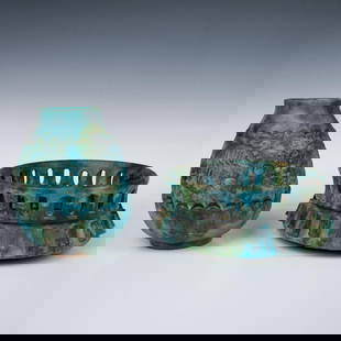 2pc Bitossi Sea Garden Glaze Vase and Decorative Bowl: Reticulated decorative bowl and complementary vase featuring a captivating fish motif, both adorned in a unique blue-green and black glaze. Alvino Bagni (1919-2000) for Bitossi. Marked to base Italy.