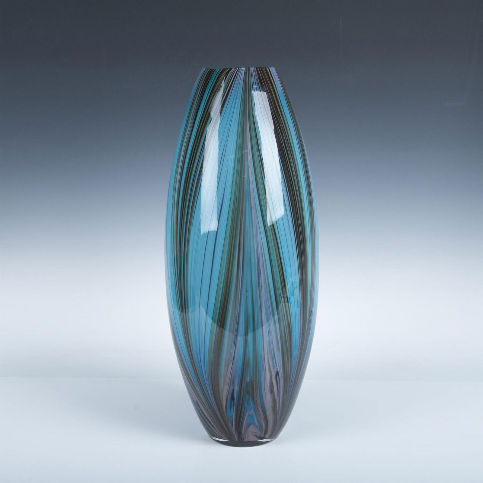Glass Vase, Peacock Feather Stripes (1 of 4)