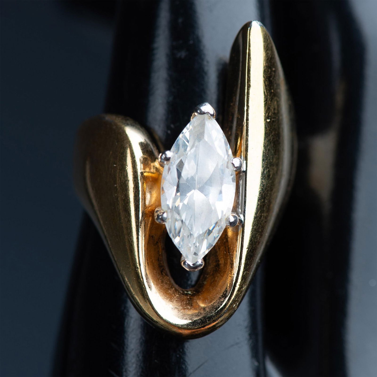 Beautiful 18K HGE Gold & Marquise-Cut Crystal Ring: This gorgeous ring has a heavy gold electroplate band marked 18k HGE and a large faceted cubic zirconia stone. Size 8.