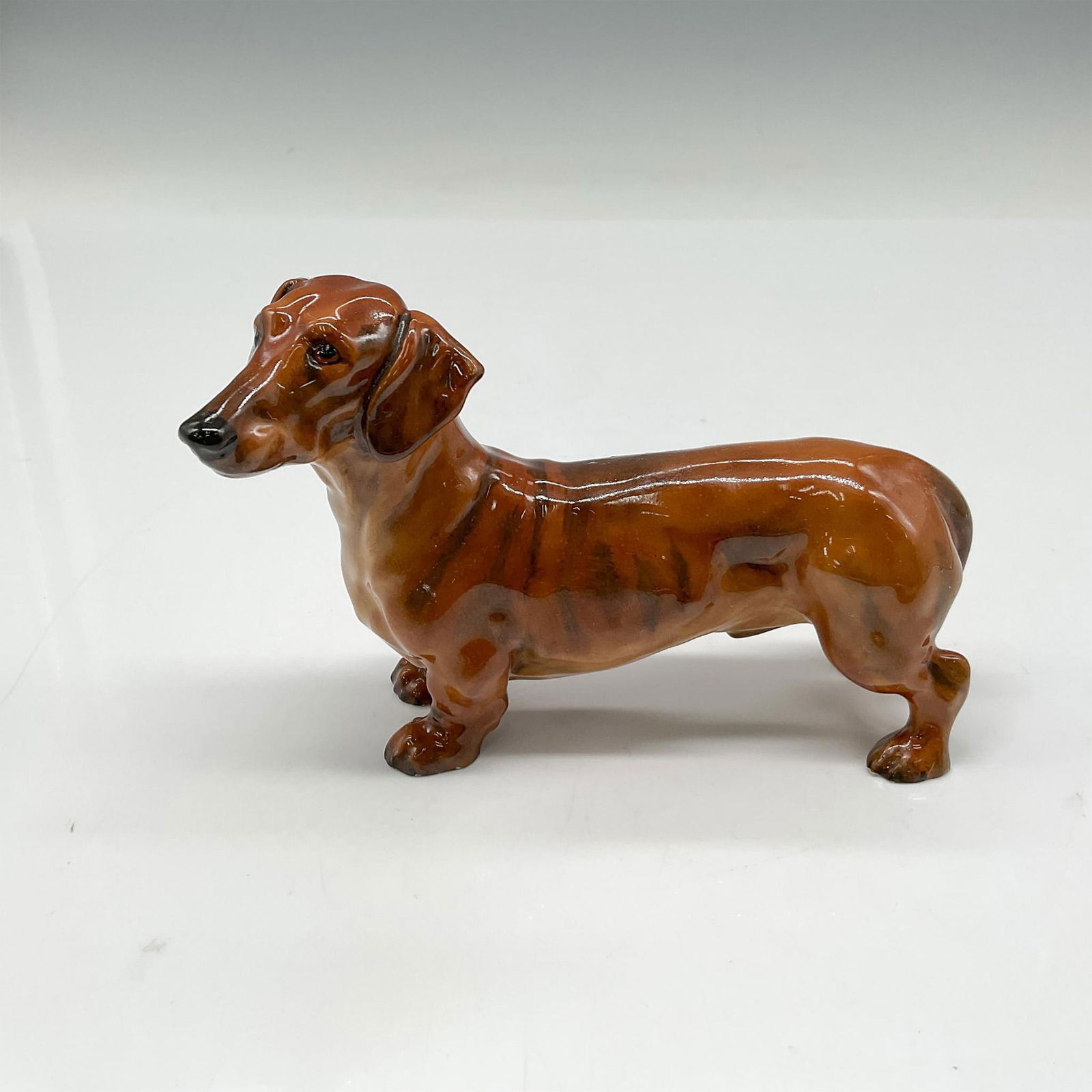 Dachshund - HN1141 - Royal Doulton Animal Figurine (1 of 3)
