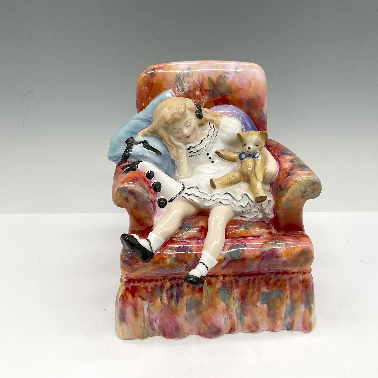 Sleepyhead HN2114 - Royal Doulton Figurine (1 of 3)