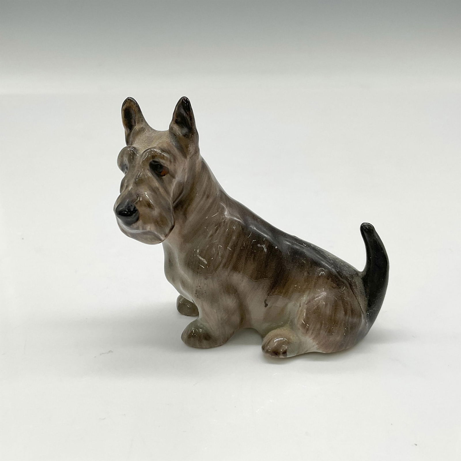 Seated Scottish Terrier - K18 - Royal Doulton Animal Figurine (1 of 3)