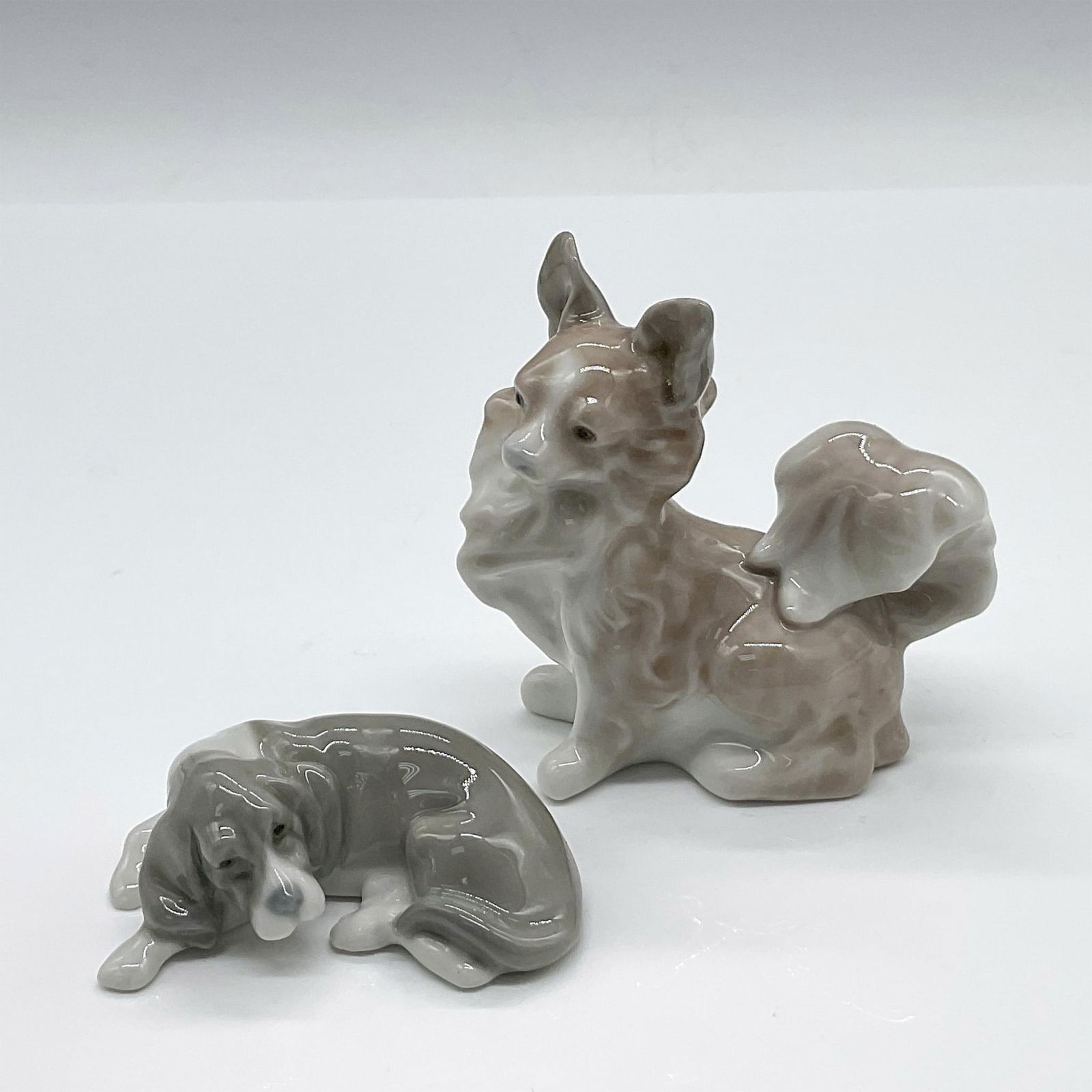 2pcs Lladro Mini Porcelain Figurines, Dogs 1004749 & 1005309 (1 of 4)