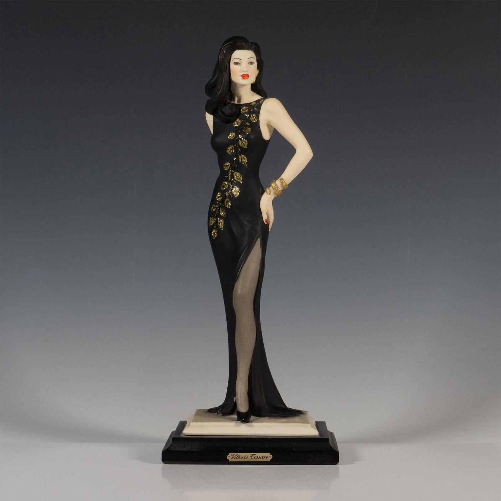 ADL Vittorio Tessaro Figurine (1 of 5)