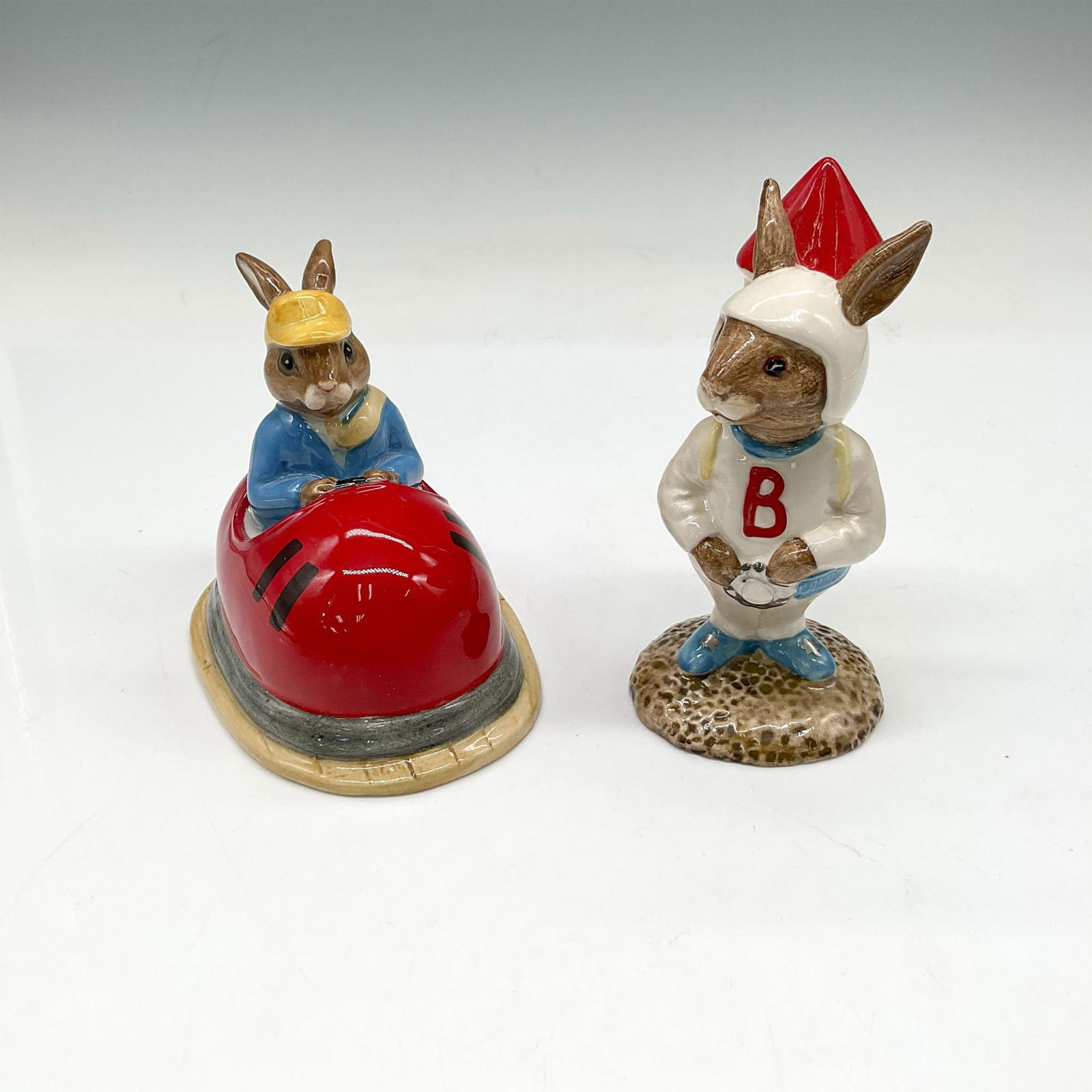 2pc Royal Doulton Bunnykins Figurines, Childrens Activities (1 of 3)