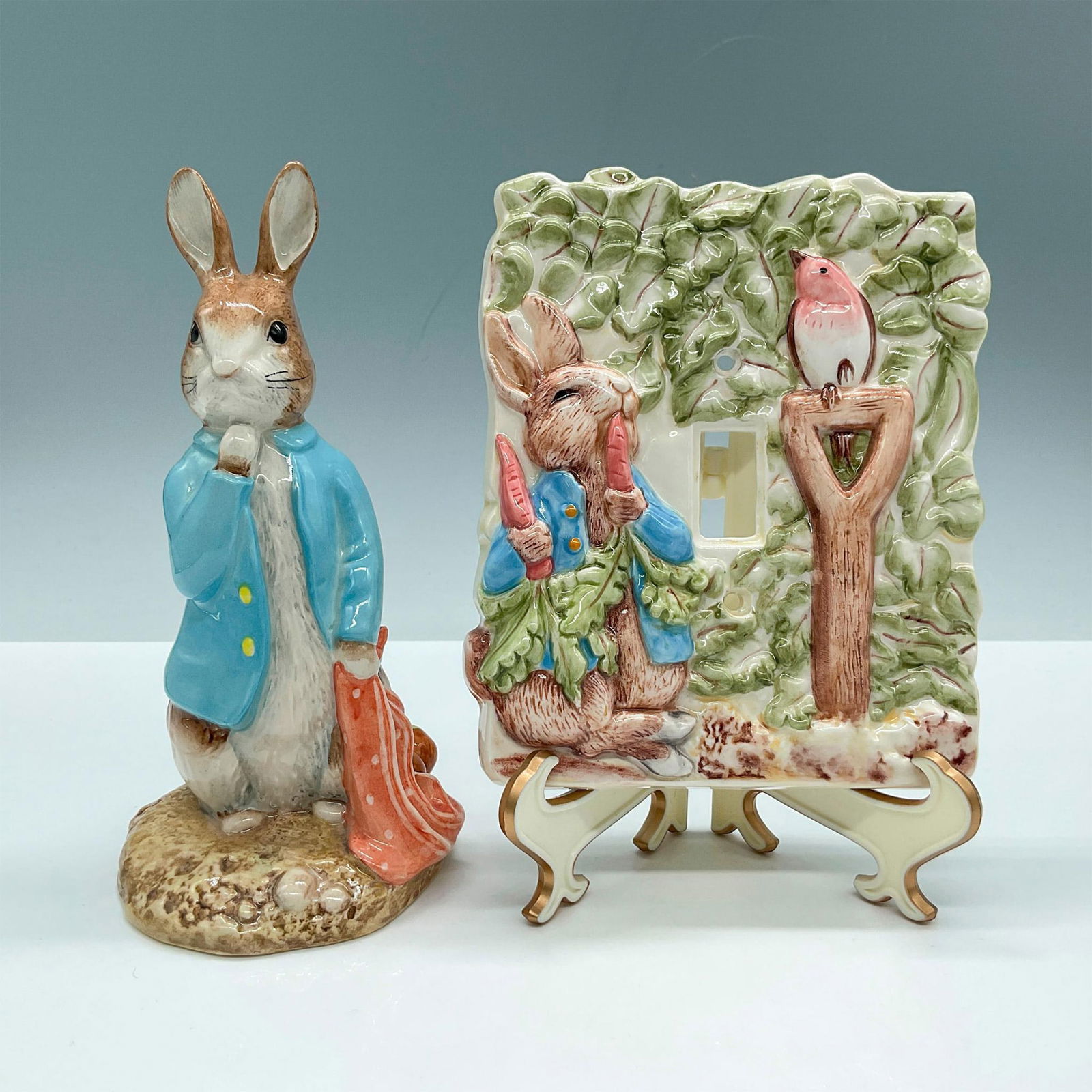 2pc Royal Albert Beatrix Potter Figurines, Peter Rabbit (1 of 3)