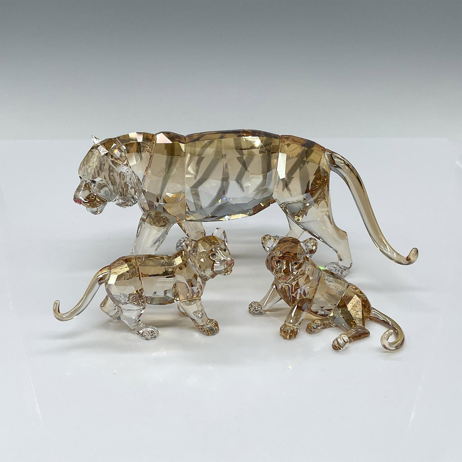 3pc Swarovski Crystal Grouping, Tiger Family (1 of 3)