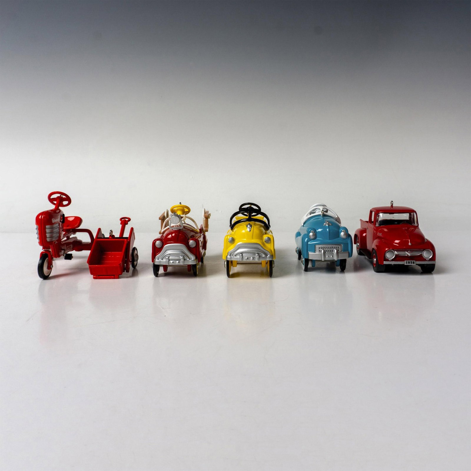 5pc Hallmark Service Vehicle Themed Holiday Ornaments (1 of 4)