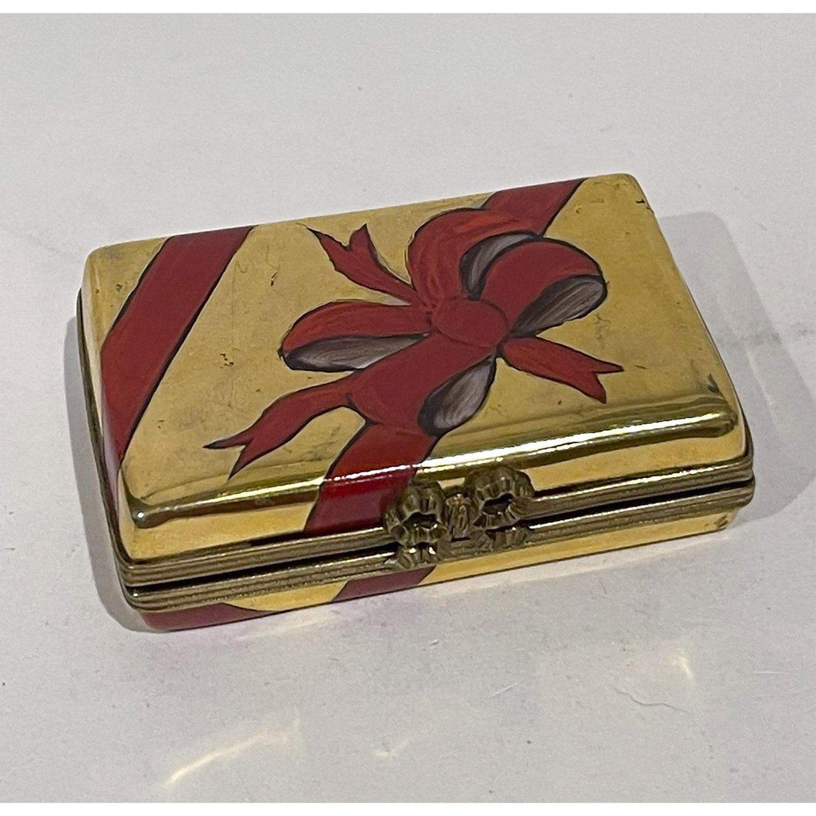 Limoges France Keepsake Box, Gold Gift Box with Red Bow (1 of 4)