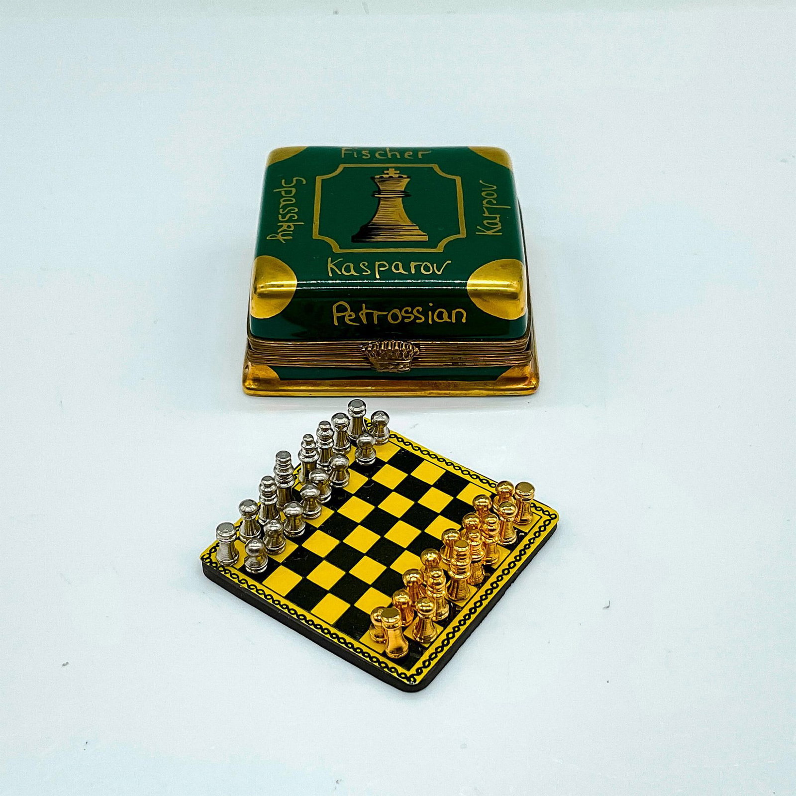 Dubarry Limoges Porcelain Chess Set Box (1 of 3)