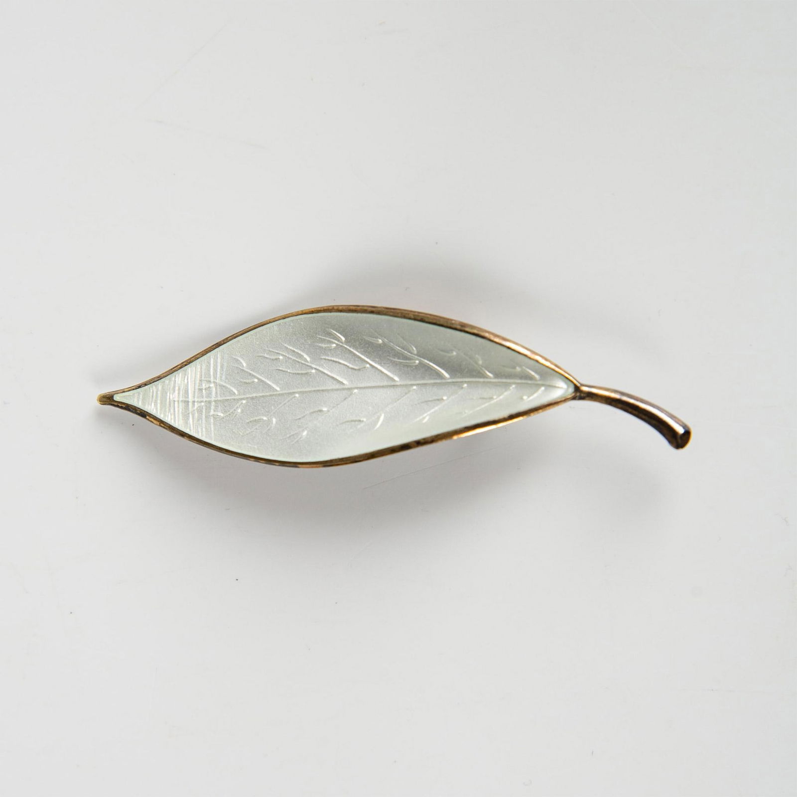 David Andersen Norway Sterling & White Enamel Leaf Brooch (1 of 3)