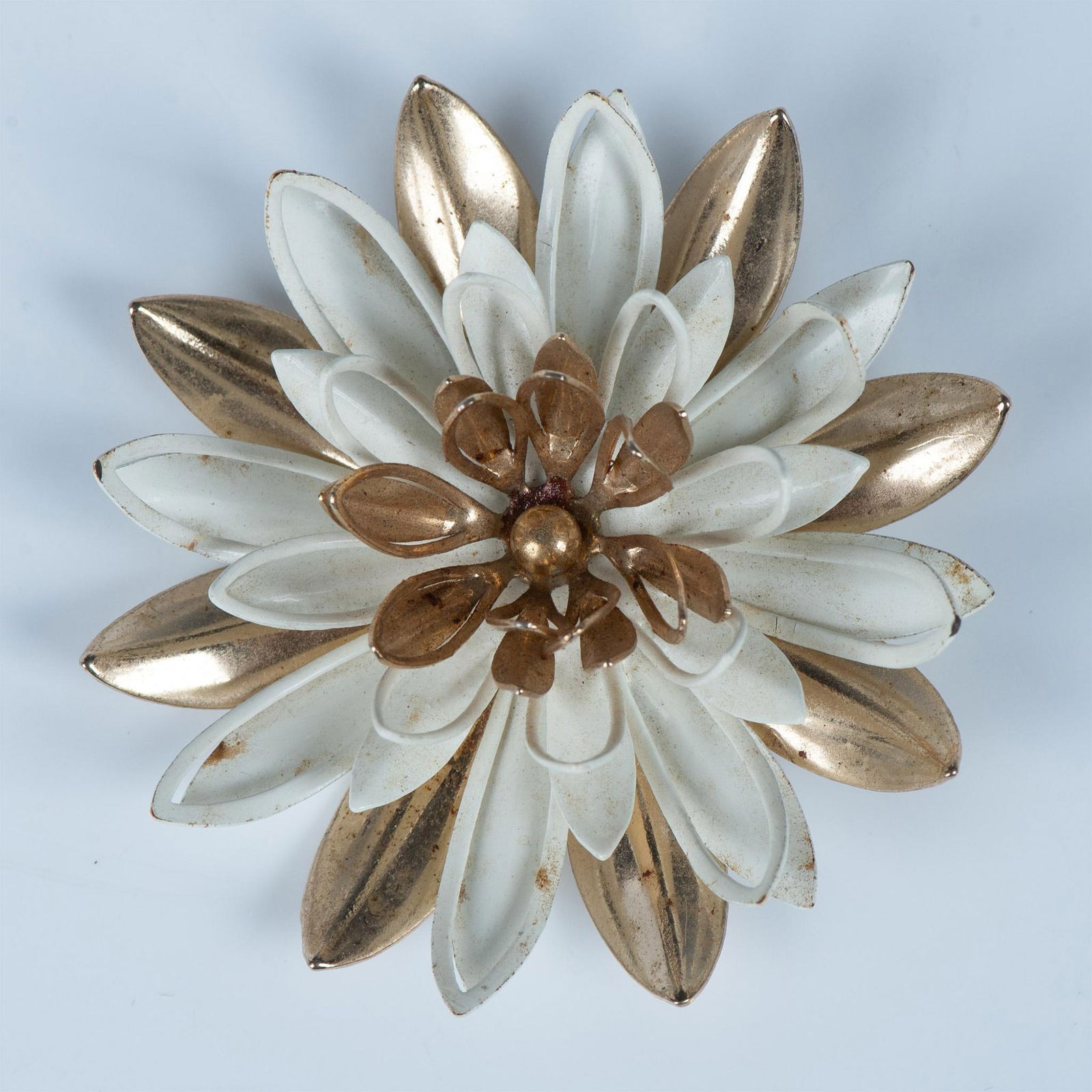 Large Sarah Coventry Flower Brooch (1 of 4)