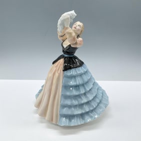 Susan - HN2952 - Royal Doulton Figurine