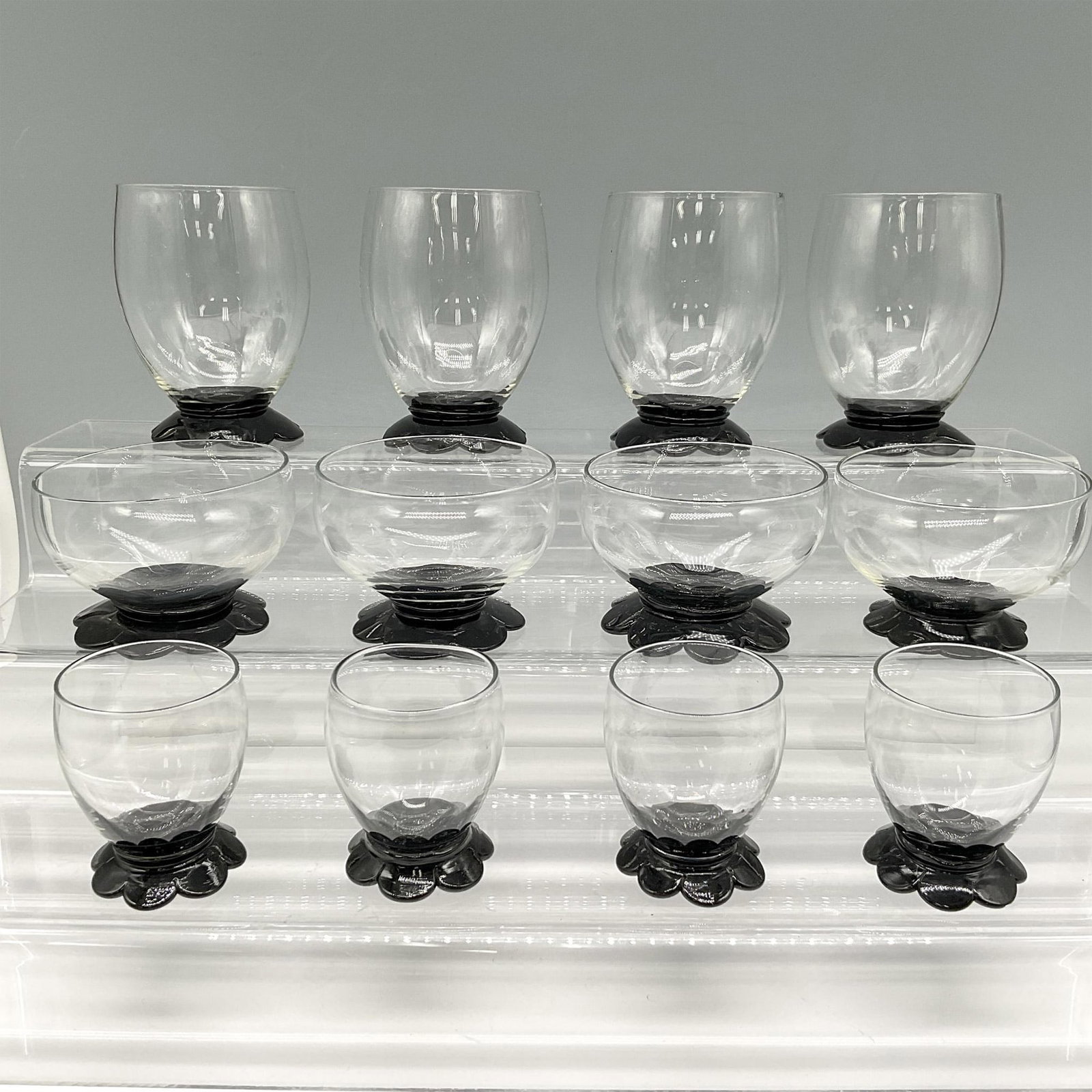 12pc Vintage Weston Glass Lilly Pad Glasses, Sherbert Dishes (1 of 3)