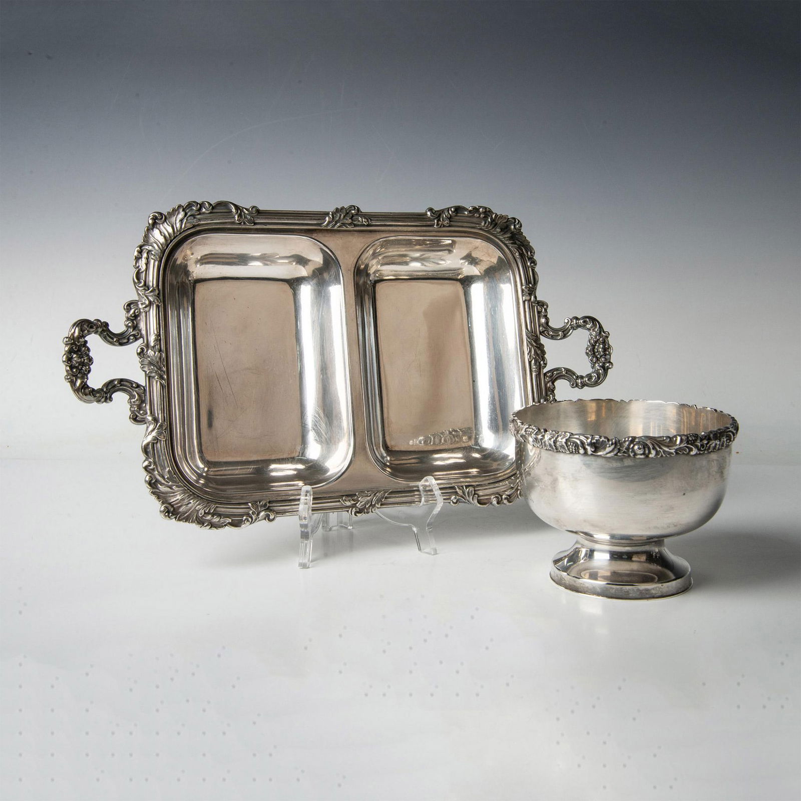 2pc Ellis Barker Silver Co. Silverplate Tableware (1 of 11)