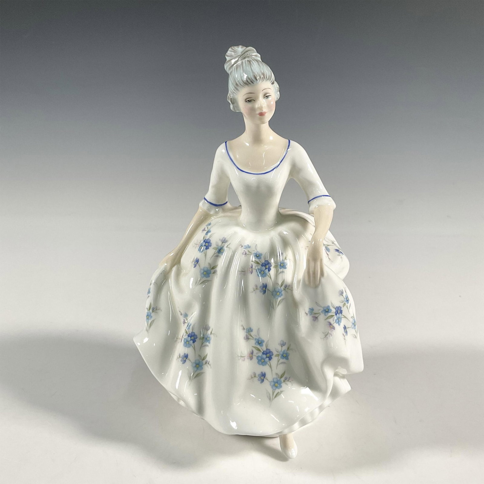Caroline HN3170 - Royal Doulton Figurine: Artist: Peggy Davies Issued: 1988 - 1992 Dimensions: 7.5"H Manufacturer: Royal Doulton Country of Origin: England
